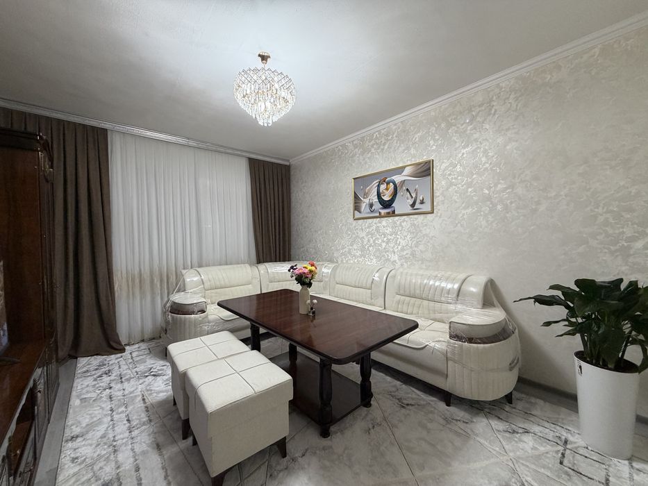 Продается квартира. 1й этаж. Карасу.