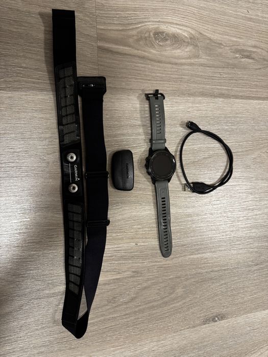 Garmin Fenix 5 plus + пульсометр