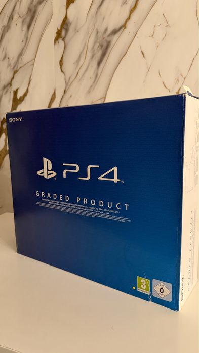 Sony PlayStation 4 slim