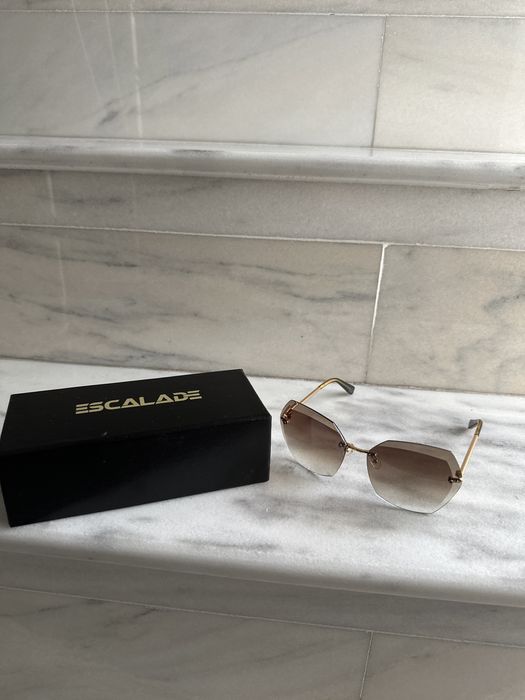 Vând Ochelari Escalade