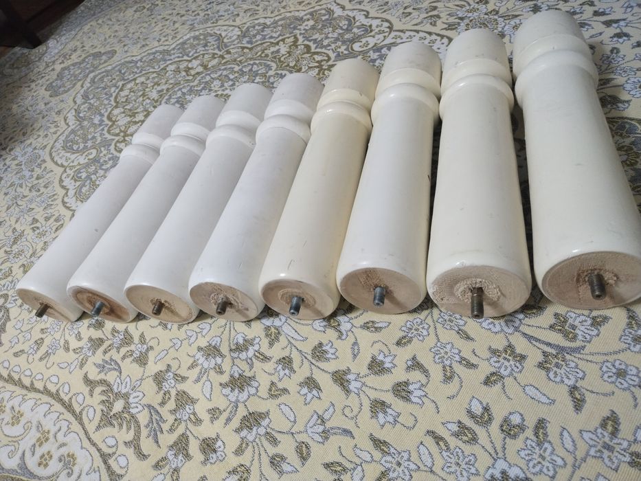 Гостевой стол для гостей