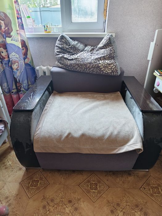 Отдам даром кресло.Самовывоз.