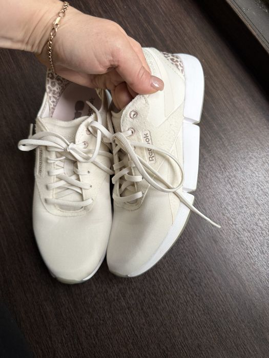 Кроссовки оригинал Reebok