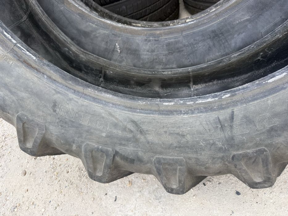 12,4r32 vredestein