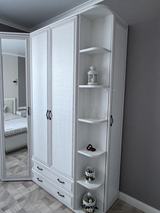 Спальный гарнитур