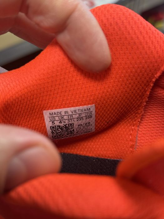 Маратонки Унисекс Adidas