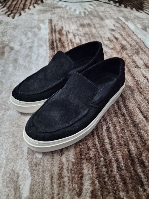 Tenisi Reserved 43 tenesi baieti barbati piele