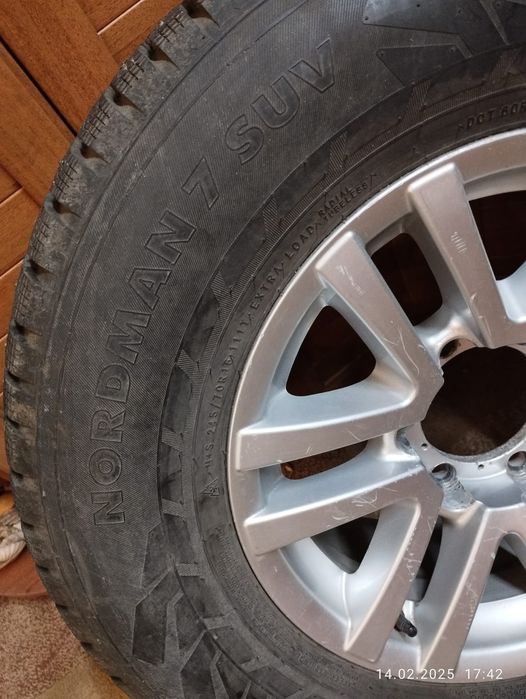 Комплект шипованных шин с дисками