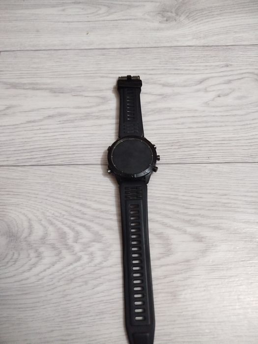 Продам  часы SW-05