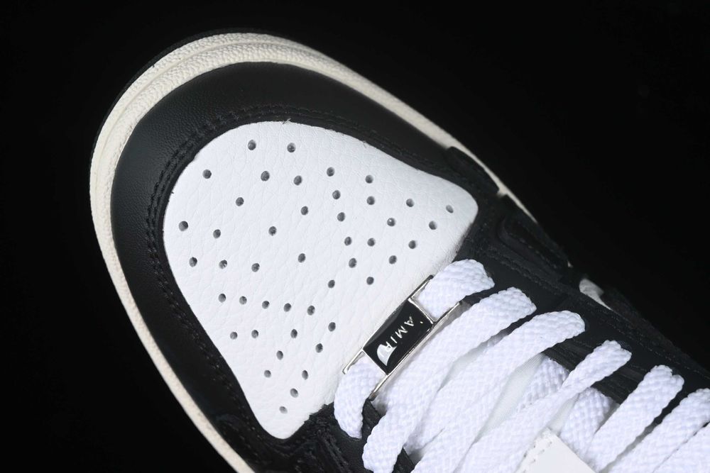 Sneakers Amiri Skeleton.