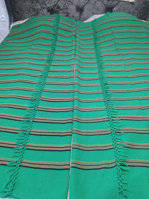 Покрывало продам