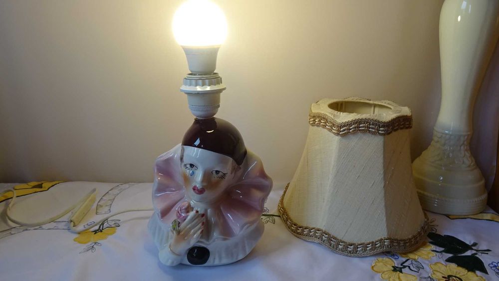 Арлекин настолна лампа - Винтидж дизайн