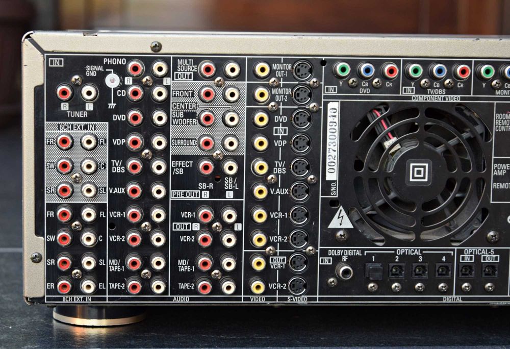 Amplificator 7.1 Denon AVC-A 10 SE, Receiver