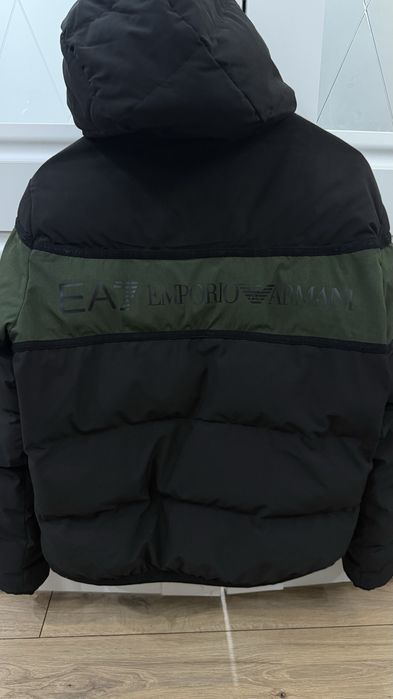 Мужская куртка EA7