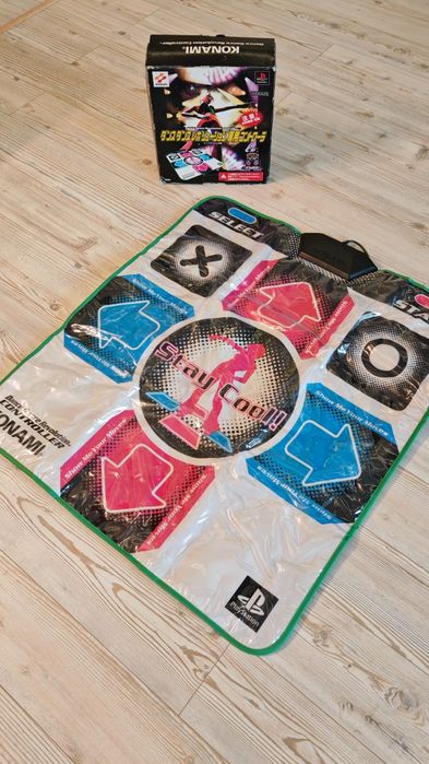 Dance Dance Revolution DDR KONAMI