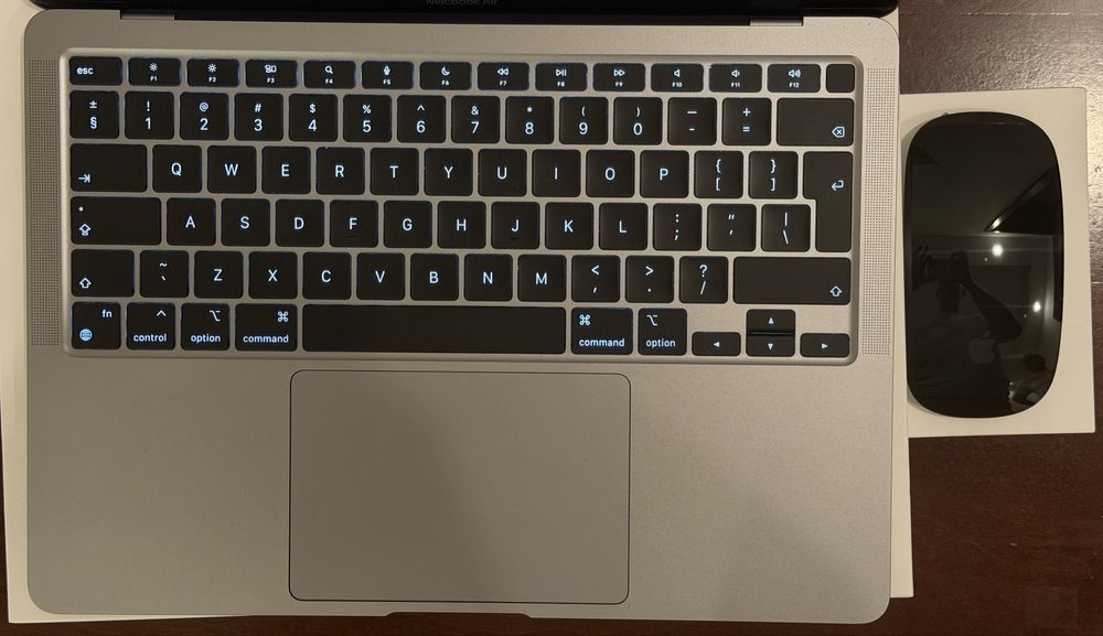 Macbook Air M1 13” 256Gb + Magic Mouse - Black
