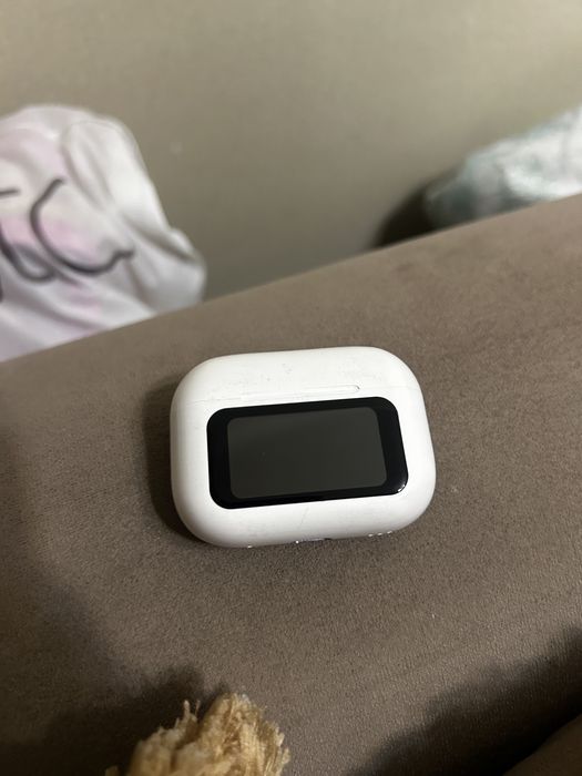 Air pods 2 pro, с дисплеем