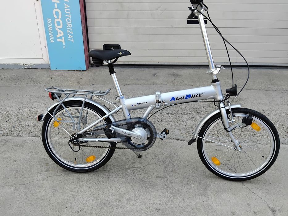Vând bicicleta pliabila din aluminiu