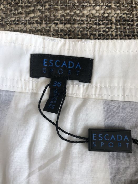 Продам юбку Escada