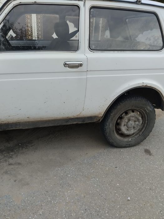 Продам автомобиль Нива