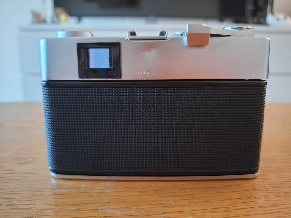 Aparat foto film Konica EE-Matic DELUXE (Rangefinder) - Funcțional