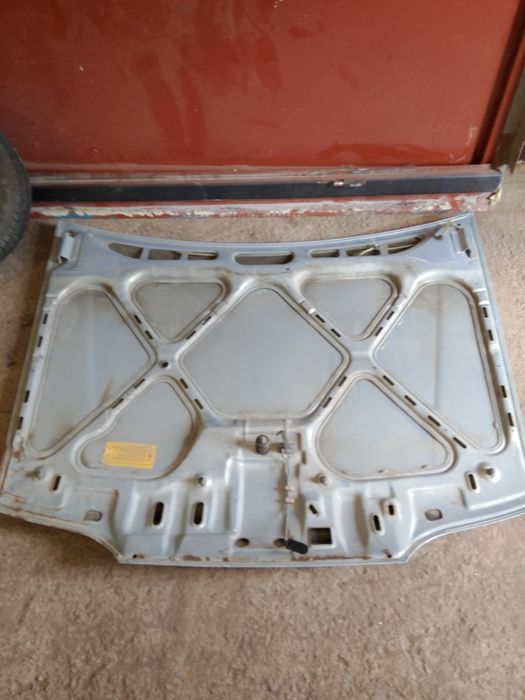 Капот на 15ка или 14ка подходит