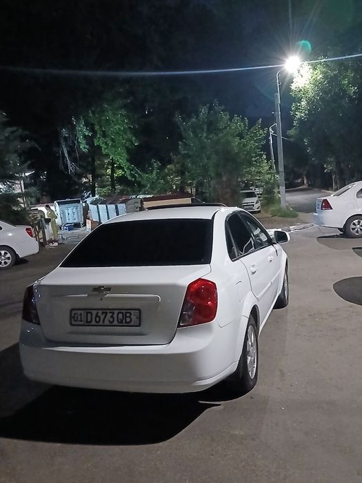 Chevrolet Gentra 2018 3 pazitsiya
