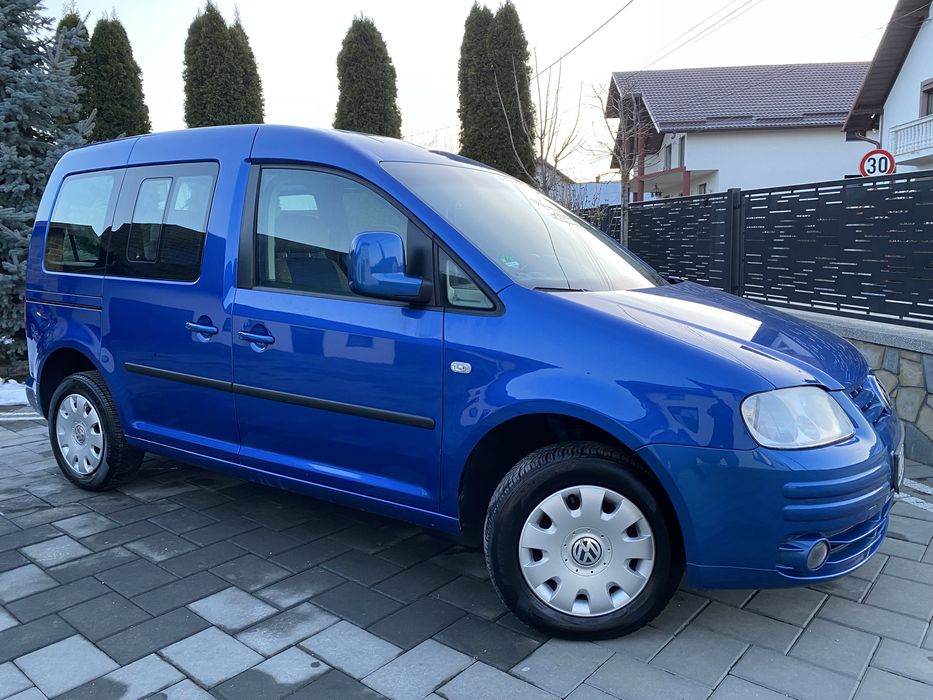 VW CADDY - 1,9-Tdi-105-Cp-fără -filtru-de-particule de Fabrică~ 7-Loc.