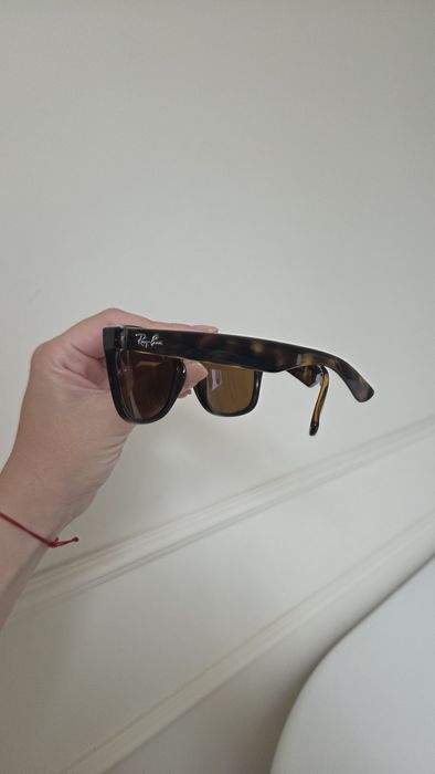 Vand ochelari de soare Ray Ban