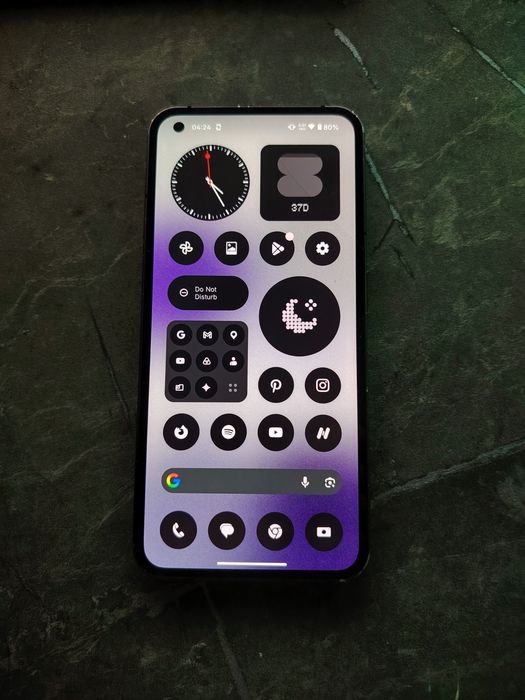 Nothing Phone (1)