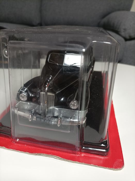 Модел метална количка ЗИС 110 и Латвия руски съветски