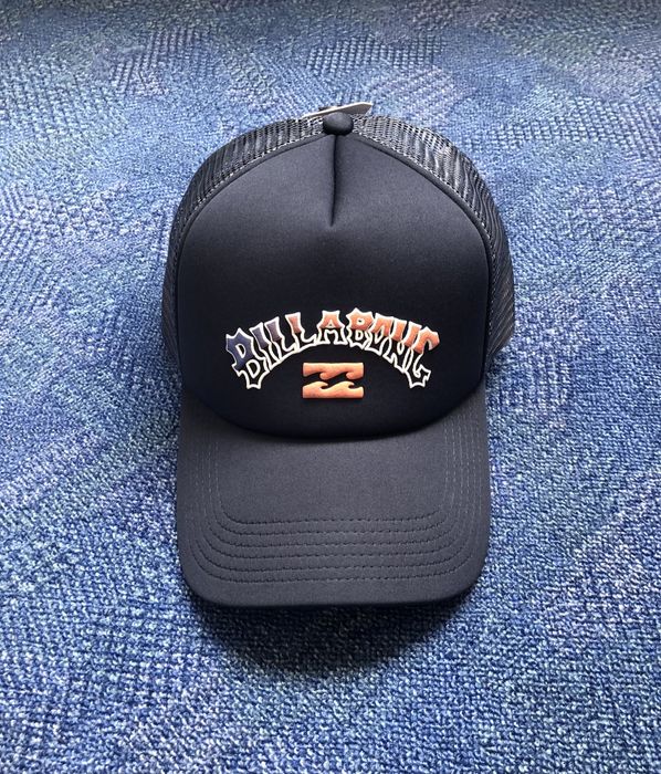 Billabong / Me Against The World  ОРИГИНАЛНИ шапки