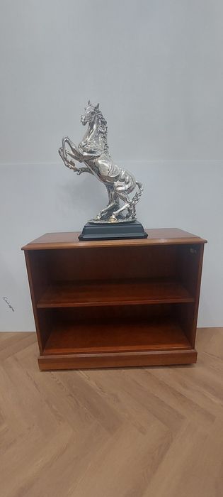 Продам тумбу Drexel