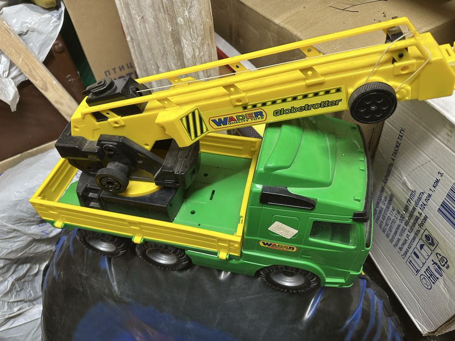 Машинка автокран