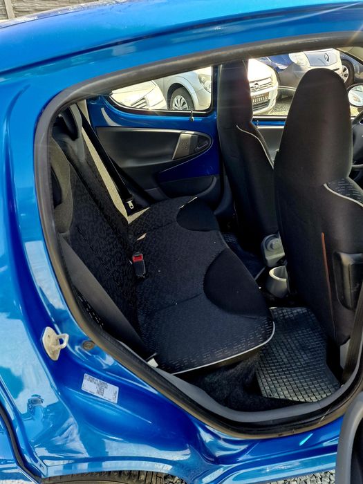 Peugeot 107 înmatriculat Ro Parc Auto Rate sau Cash