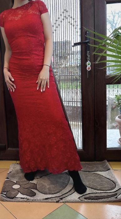 Rochie cu spatele gol