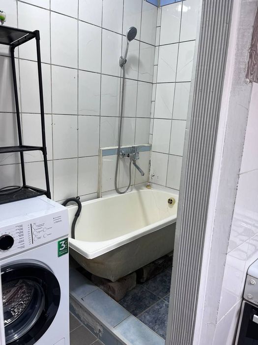 Срочно сдается 2 комнатная квартира на рисовым Магнит бакалея