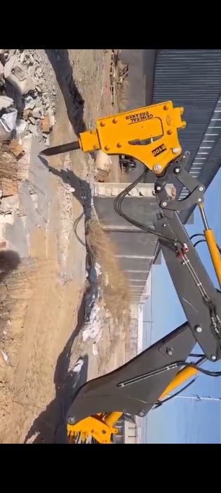 Экскаватор погрузчик 3/1