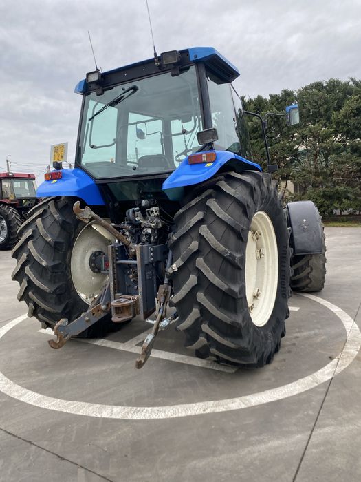 New Holland 8340