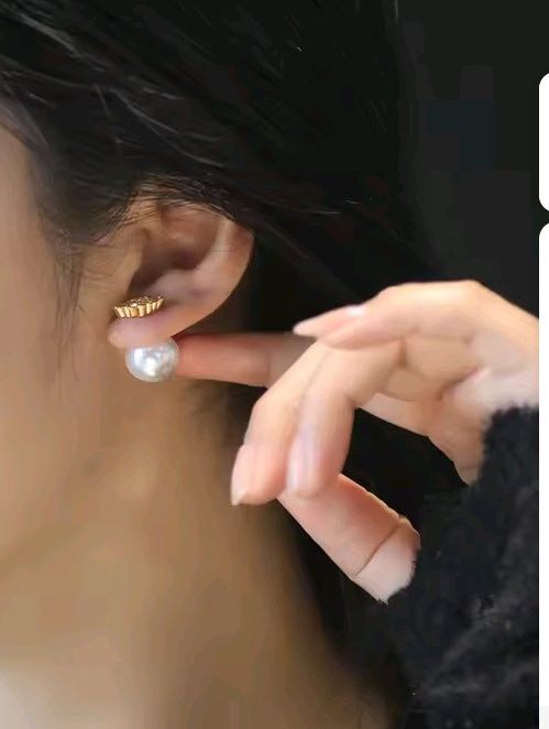 Дамски сребристи обеци