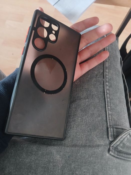 Vând husă samsung s25 ultra