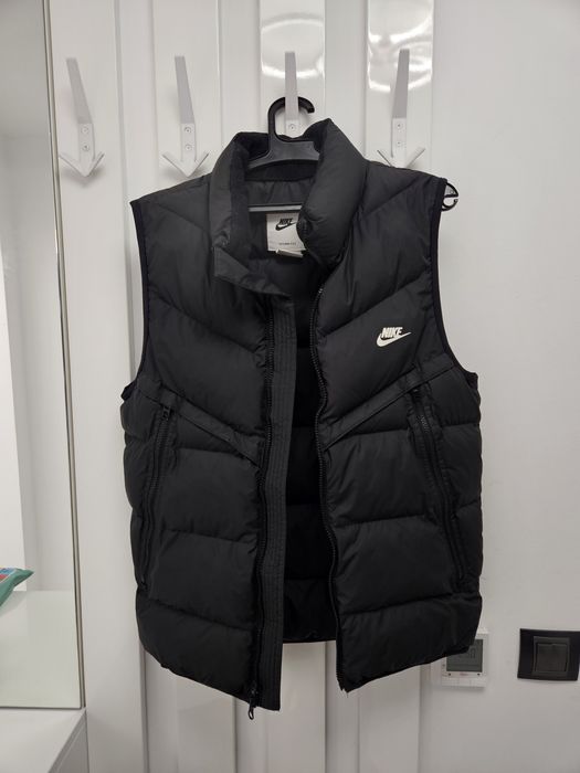 Vestă nike negra Originală ca nouă 60% REDUCERE