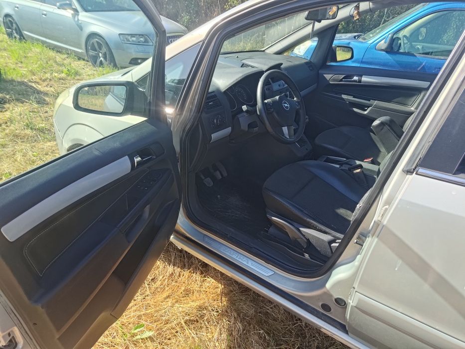 Opel zafira b на части 1.6 бензин метан 93-4 коня
