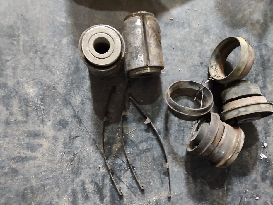 Помпа на Ман F2000 водяной насос