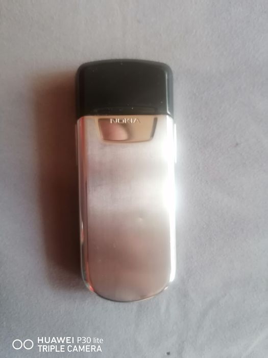 НАМАЛЕН!Телефон Nokia 8800