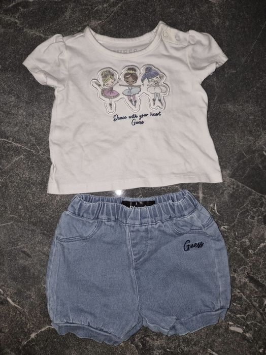 Дрешки за момиче 0-3 ; 0-6 месеца Guess