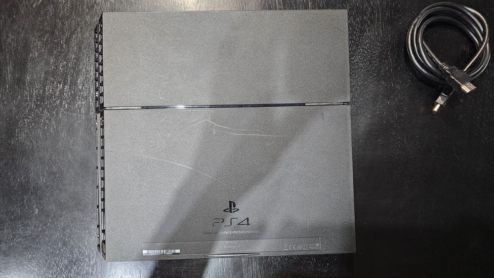 PS4 FAT за ремонт или части