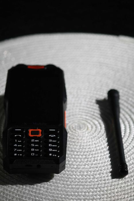 S Mobie S999 - здрав телефон