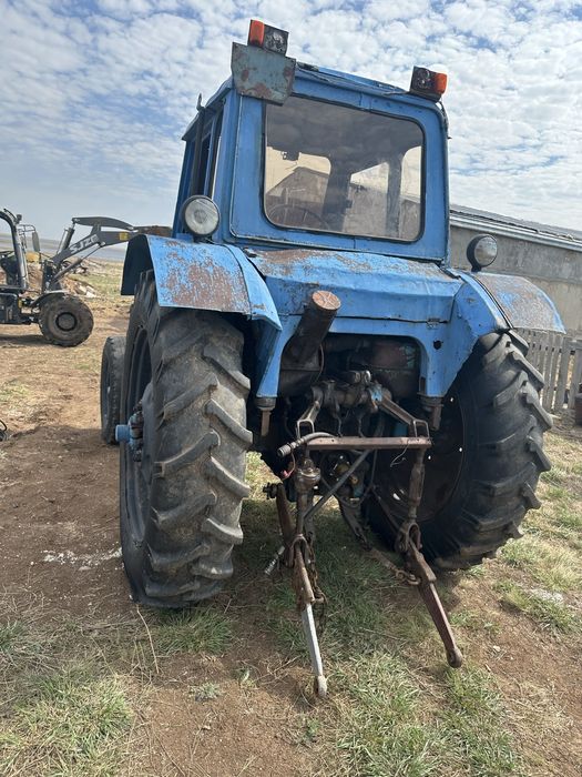 Трактор мтз 80  90г