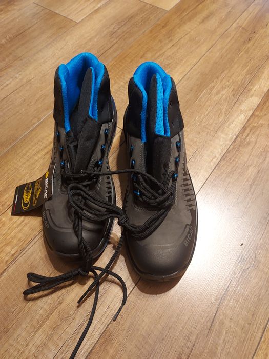 Работни обувки 43 номер